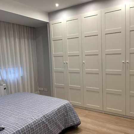 Piso En El Centro De Ferrol Recien Reformado.アパートメント エクステリア 写真