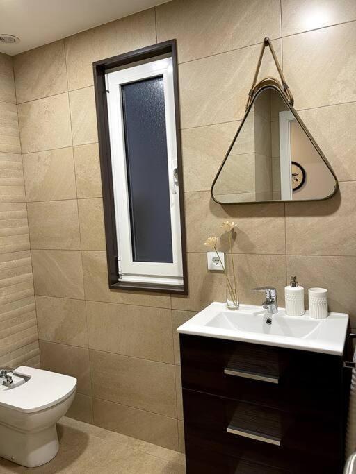 Piso En El Centro De Ferrol Recien Reformado.アパートメント エクステリア 写真